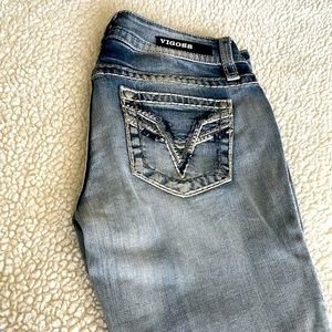 Vigoss jeans size 28, length 27.